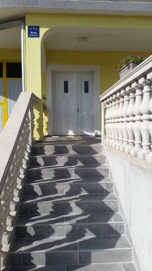 Apartment Mali Duje Puticanje Exterior foto